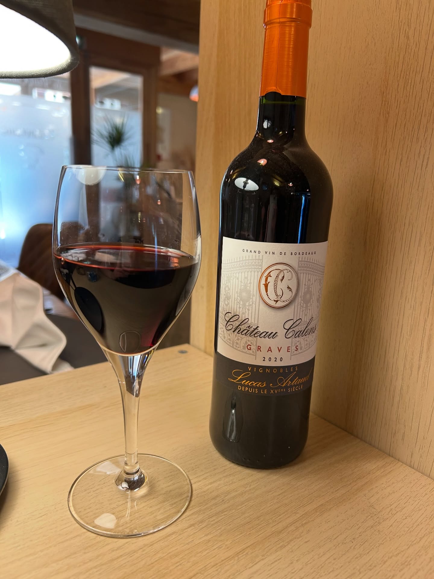 Nouvelle année, nouveau mois = nouveau vin du mois 🍷 

#vin #graves #calens #lepetitcaboulot #bordeaux 

@chateau_calens