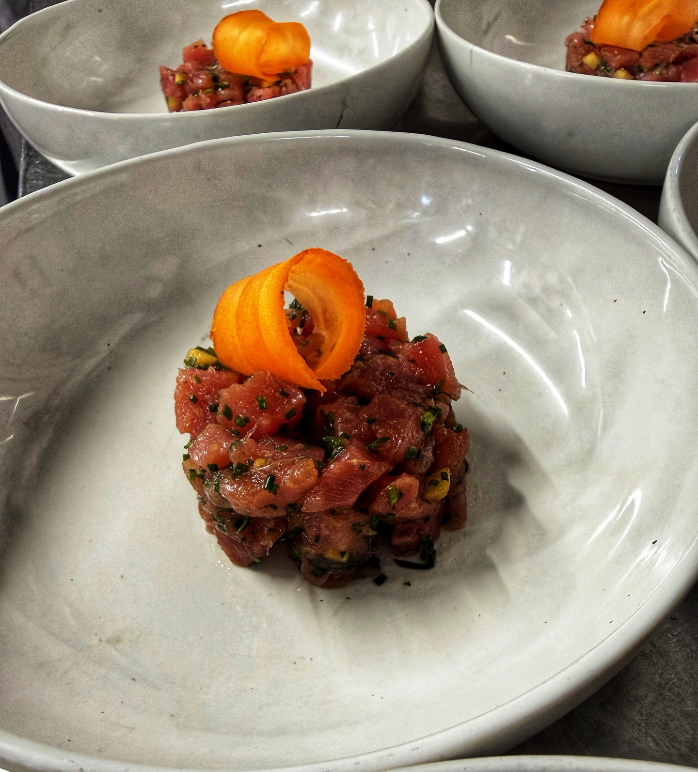 Tartare de thon, aussi beau que bon #bordeauxmaville #restaurantbordeaux #beautiran