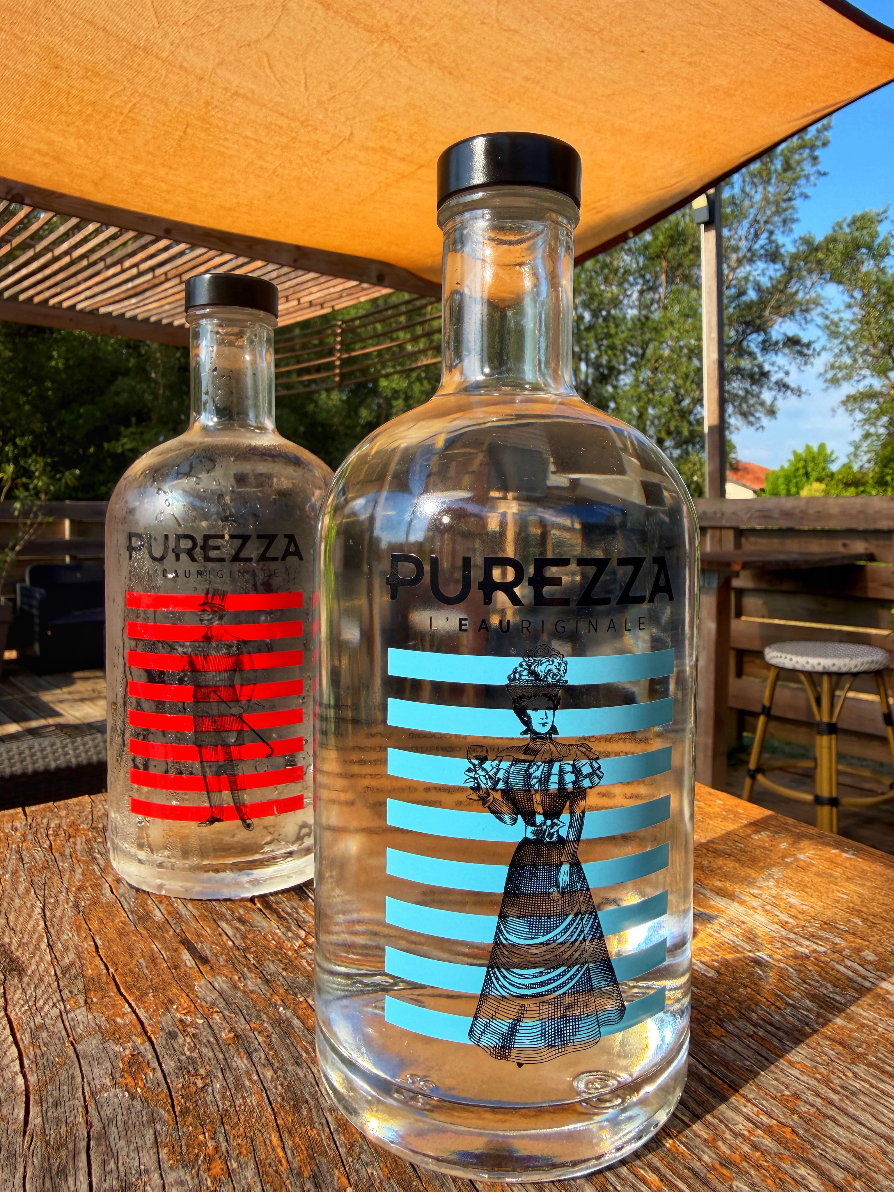 💧 Nouveauté au restaurant : l’eau Purezza 💧

Parce que la qualité se retrouve aussi dans le verre, nous sommes heureux de vous proposer notre nouvelle fontaine à eau Purezza.

Eau plate ou gazeuse, servie fraîche, elle est issue d’un système de microfiltration qui préserve les minéraux naturellement présents tout en réduisant les impuretés et les goûts indésirables. Une eau de qualité, au service de votre repas.

🌿 Un choix plus responsable, qui limite également l’utilisation de bouteilles à usage unique.

Tarif : 1 € par personne, pour l’ensemble des convives de la table, avec eau plate ou gazeuse à volonté pendant le repas.

Une nouvelle façon de vous offrir une eau de qualité, dans le respect du goût et de l’environnement. 💙